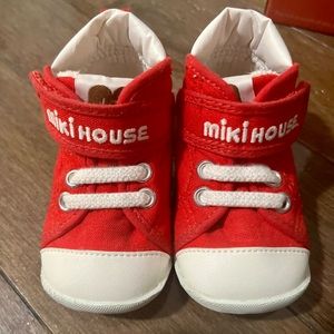 Mikihouse baby walking shoes